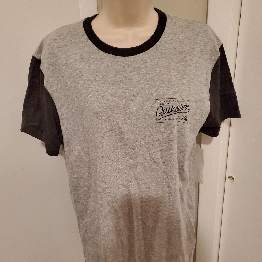 Men's Quicksilver tshirt NWT sz S